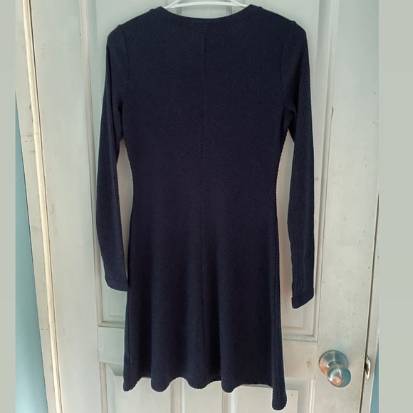 GAP Women’s Dress - Picture 2 of 3